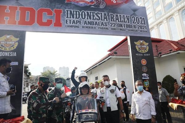 Wagub Sumut Musa Rajekshah Sambut Rombongan Indonesia Rally 2021 HDCI